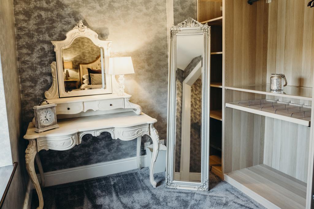 Hôtel Fairyhill à Reynoldston Extérieur photo